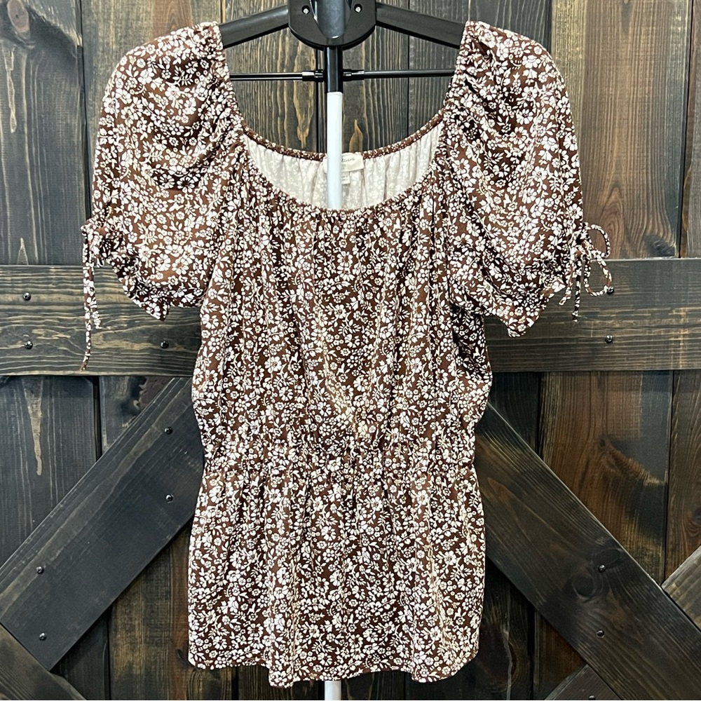 Free Kisses Ditsy Floral Blouse 2X Brown Cinched Smocked Ruffle Boho Casual